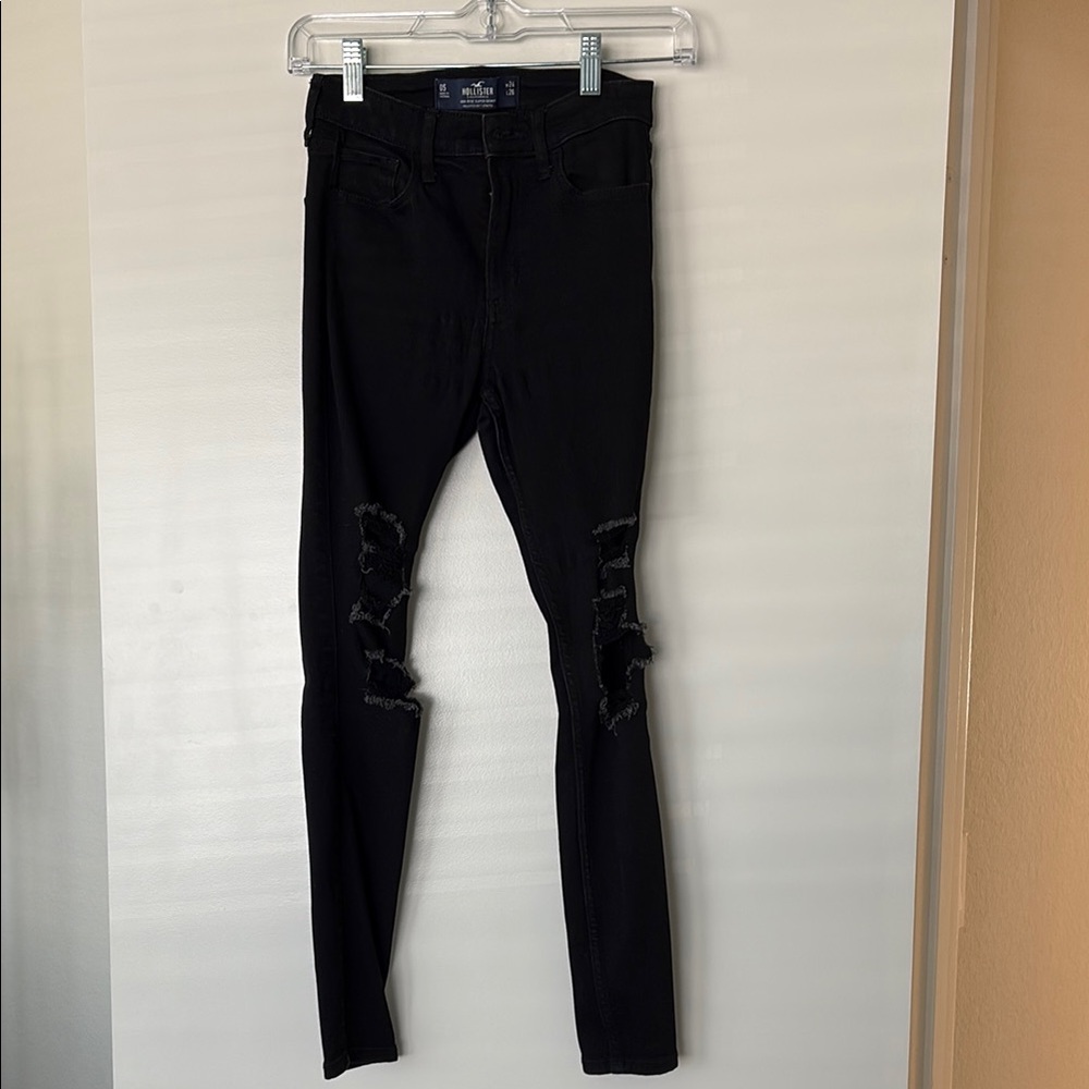 Hollister Black Distressed Skinny Jeans